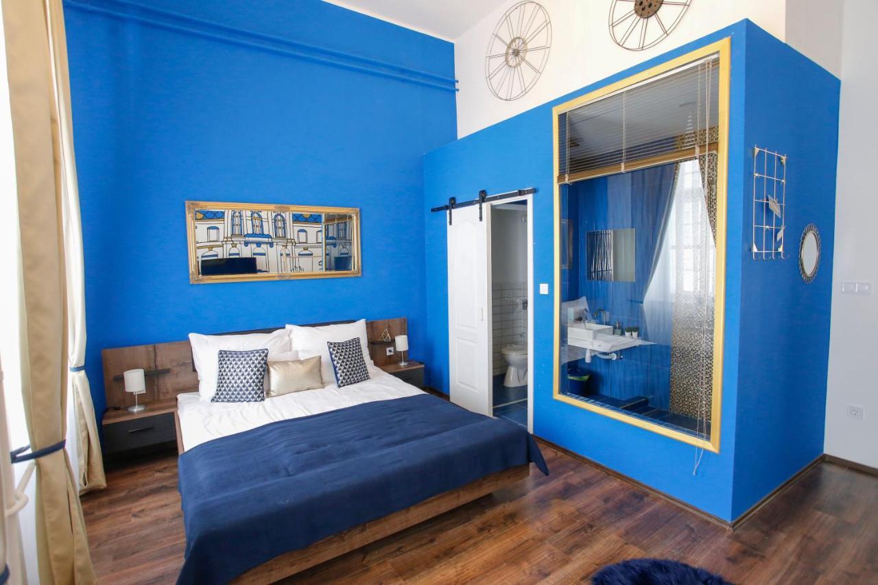 Urania Apartmanhaz Eğri Dış mekan fotoğraf